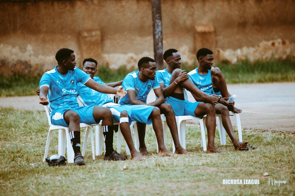 TEAM DOVES18🕊 tweet media