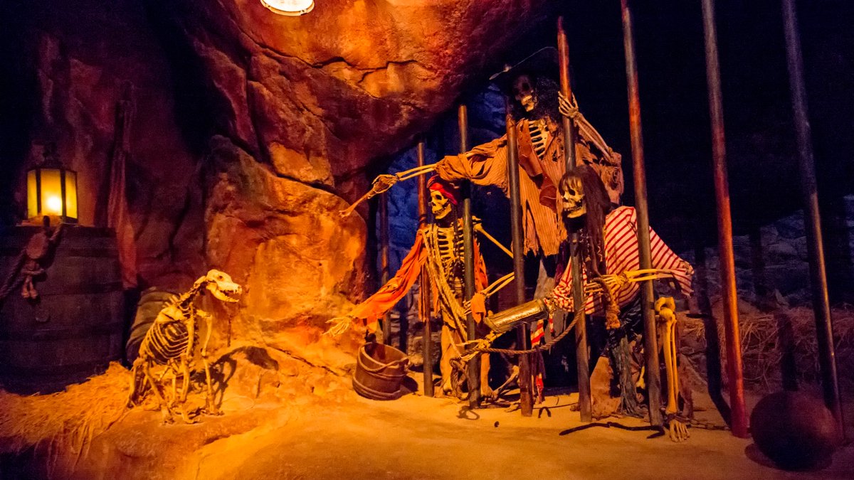 DisneyParks's tweet photo. Ahoy mateys! 🏴‍☠️ Get an exclusive historical deep dive into the Pirates of the Caribbean: https://t.co/2NznMEl5wq https://t.co/QfwwehzWCr