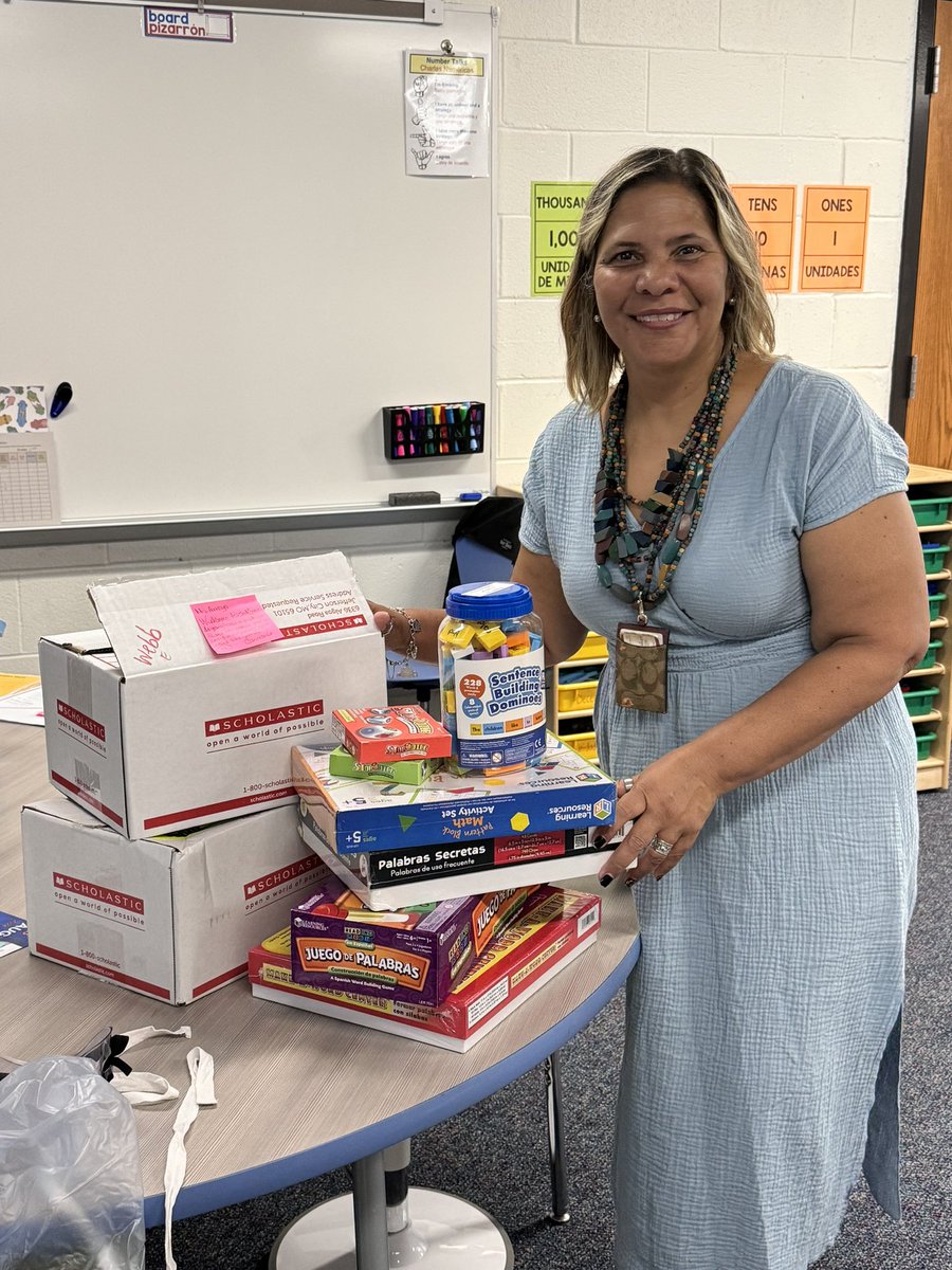 Carmen De Los Santos tweet media