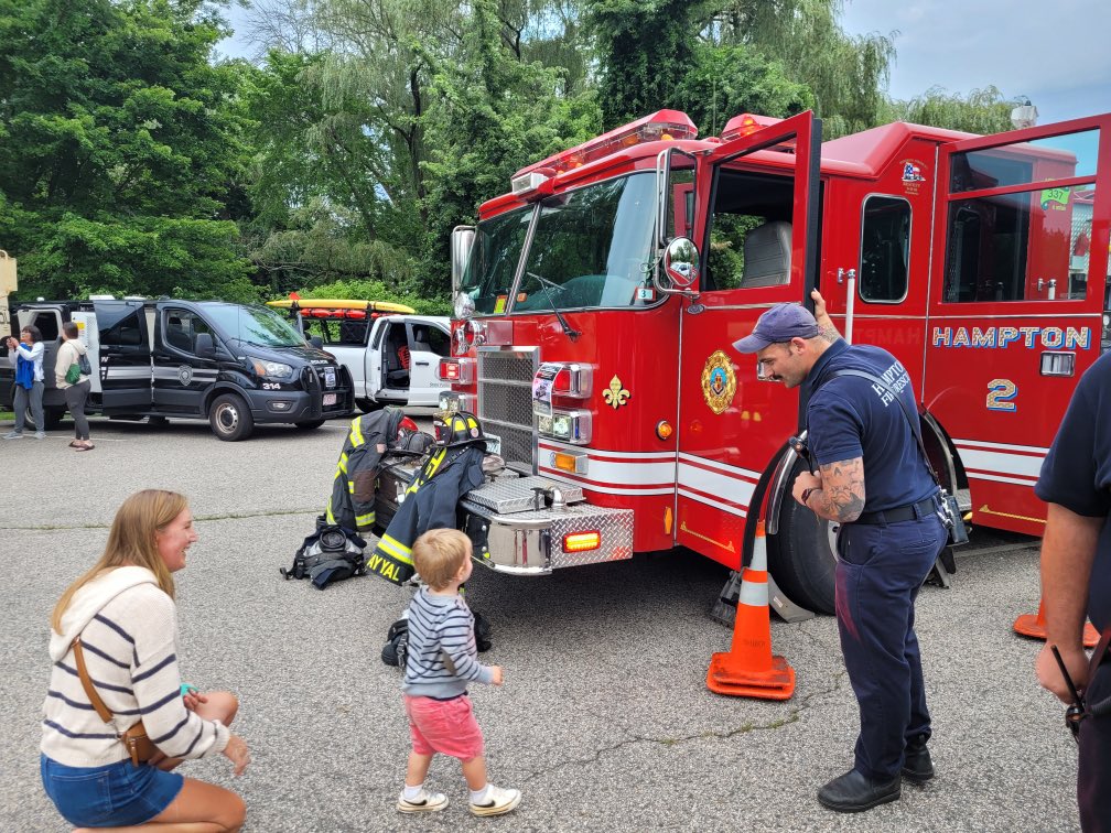 We had such a great time last night at <a href="/HamptonNHPD/">Hampton Police</a> National Night Out! Thanks to everyone who came out and visited with us! 

#hamptonfire #hamptonnh #hamptonbeach #hamptonpd