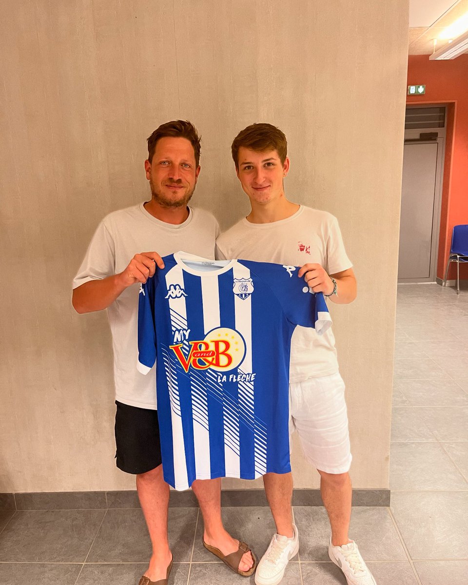 UsBazouges's tweet image. 🔝MERCATO 🔝

Louis Langlais est un joueur sénior !

Après avoir joué dans toutes les catégories jeunes sous le maillot du club puis de l’entente.

Il va découvrir le monde sénior cette année, nous lui souhaitons une très belle saison parmi nous !

Bienvenue Louis 💙🤍