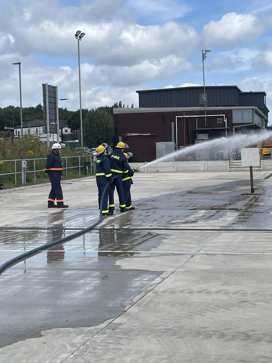 NCooper1880258's tweet image. We are recruiting for Wythenshawe.Bury,Eccles and Bolton Cadets. Come and enjoy new experiences and meet new friends.
futureheroes@manchesterfire.gov.uk for and application form. Be part of @manchesterfire