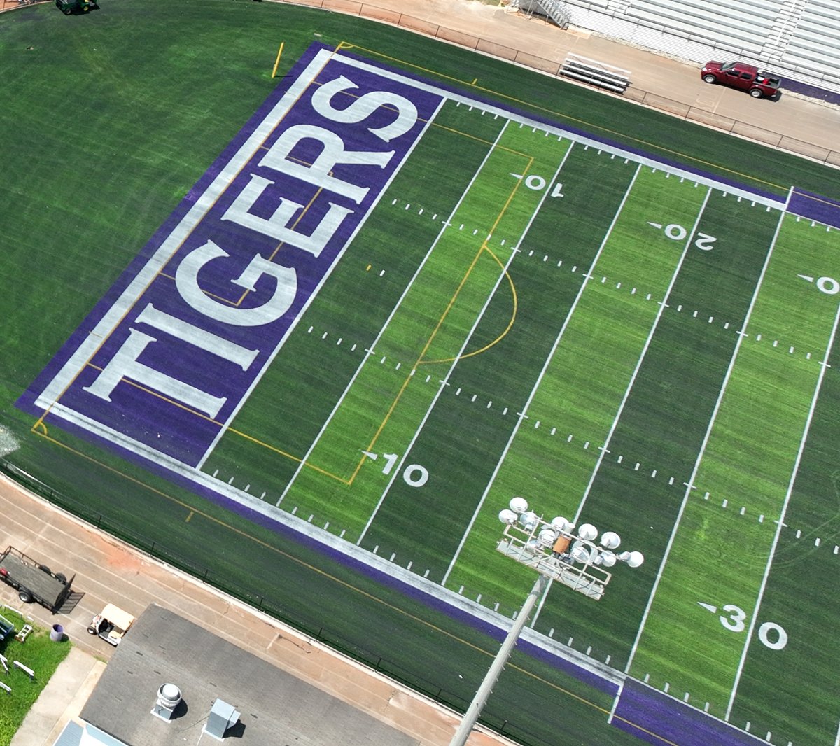 scoutpm_'s tweet image. New turf is down at Springville High School! 
#tigercode #MadeSure #BuildingTheFuture

@goodwynmills 
@sccboe