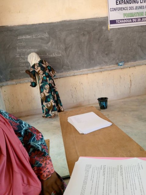 Expanding_Lives's tweet photo. Knowledge is Power! Niger has made huge strides in women’s health in recent years. However, 1 in 187 women will die as a result of pregnancy. Expanding Lives has graduates in medicine, nursing, nutrition, and midwifery working on the issue!

https://t.co/ARDnSWMjEt https://t.co/kjQjlEgKhC