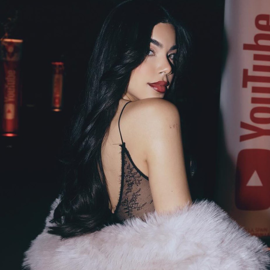 KeninisMx's tweet image. Spotify Update — Oyentes Mensuales:

Kenia OS — 12,121,723 (+83,718) *new biggest peak in her career*