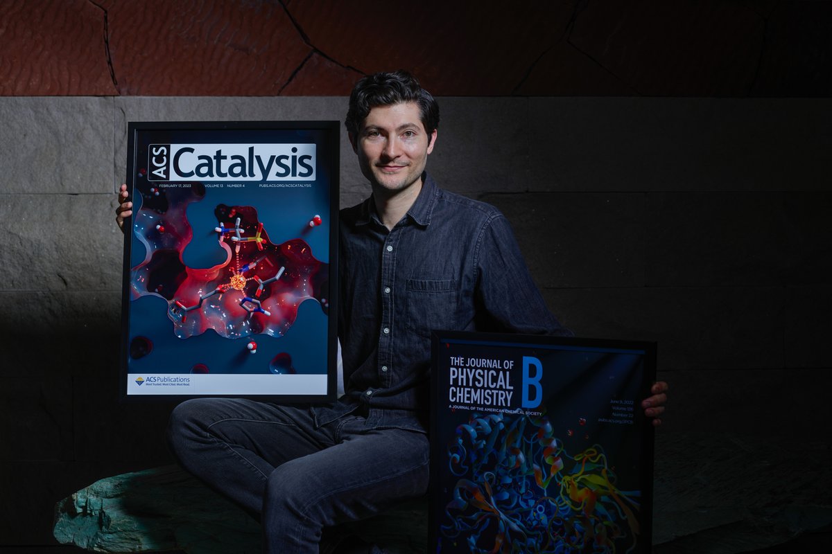 David Kastner, a bioengineer, an artist, and a PhD student in the <a href="/KulikGroup/">the Kulik Group</a>, seeks to unlock the secrets of catalysis and improve science communication through eye-catching visuals.

chemistry.mit.edu/chemistry-news…