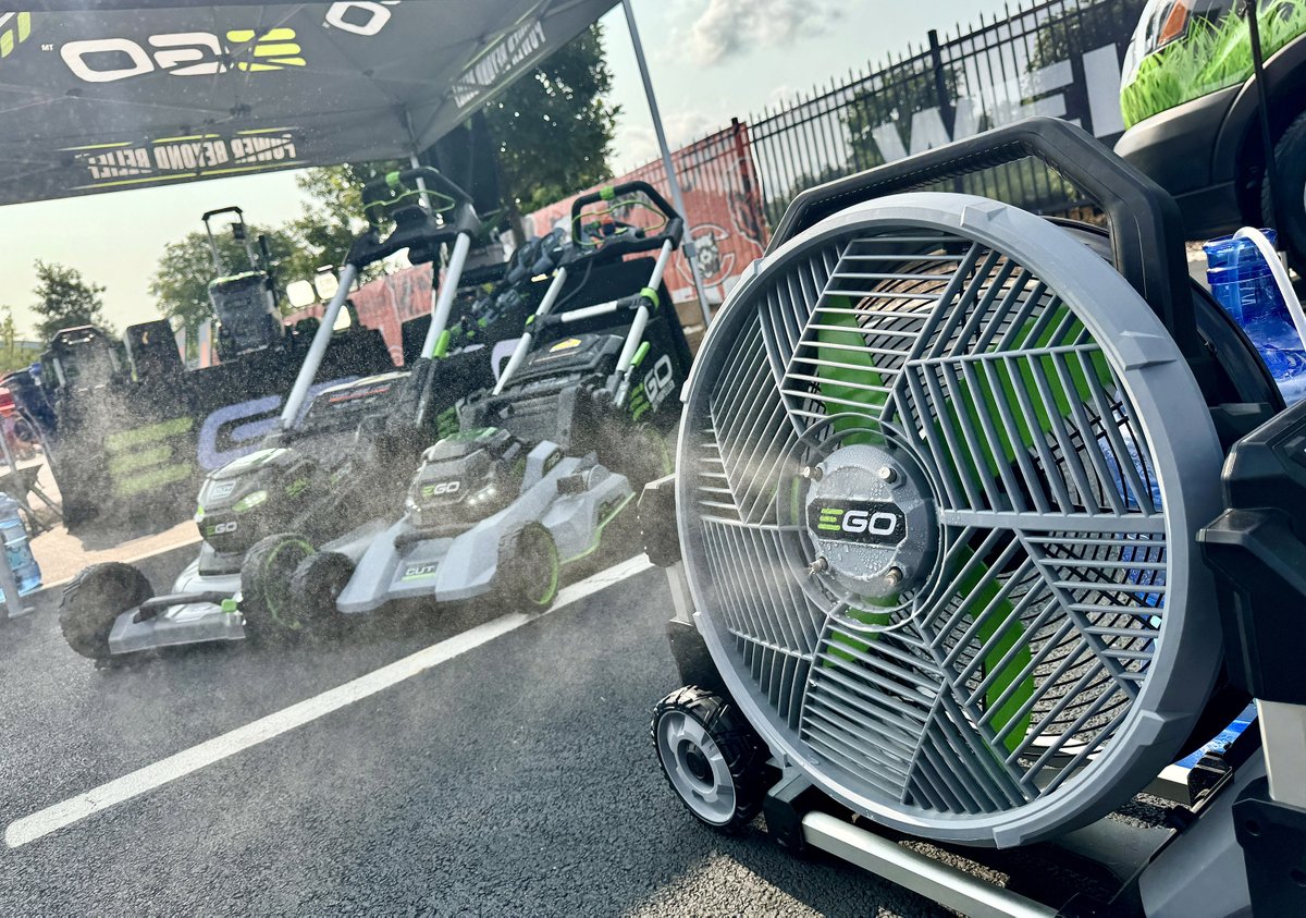 EGOPowerPlus's tweet photo. Things are heating up at 2024 EGO Outdoor Power Equipment Chicago Bears Training Camp! Cool off with an EGO Misting Fan whether you’re watching practice, tailgating, or hosting the ultimate backyard watch party.
#egopowerplus #cooldown #beardown #chicagobears #dabears https://t.co/oWdm3WbgiC