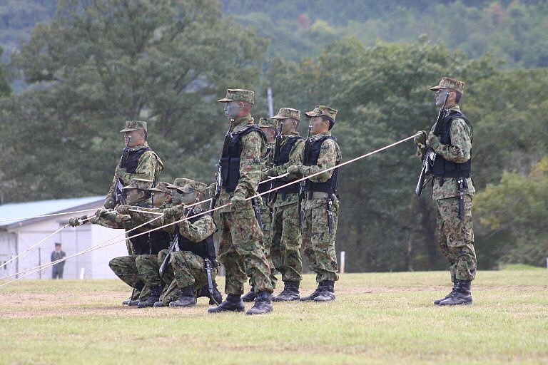 えるいー@ろーえんふぉーさー tweet media