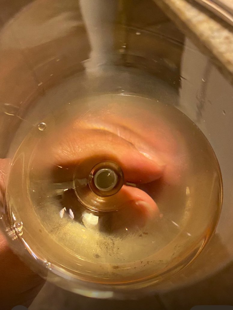 Le Bon Vin #inmyglass tweet media