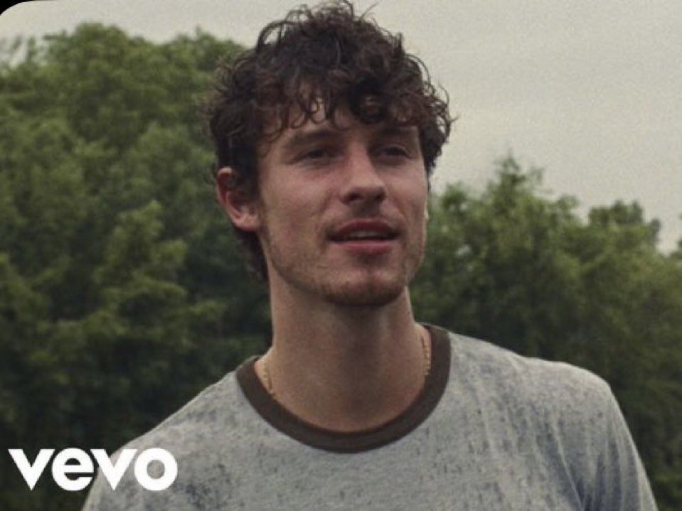 estoy completamente enamorada hasta las patas de por vida con este hombre