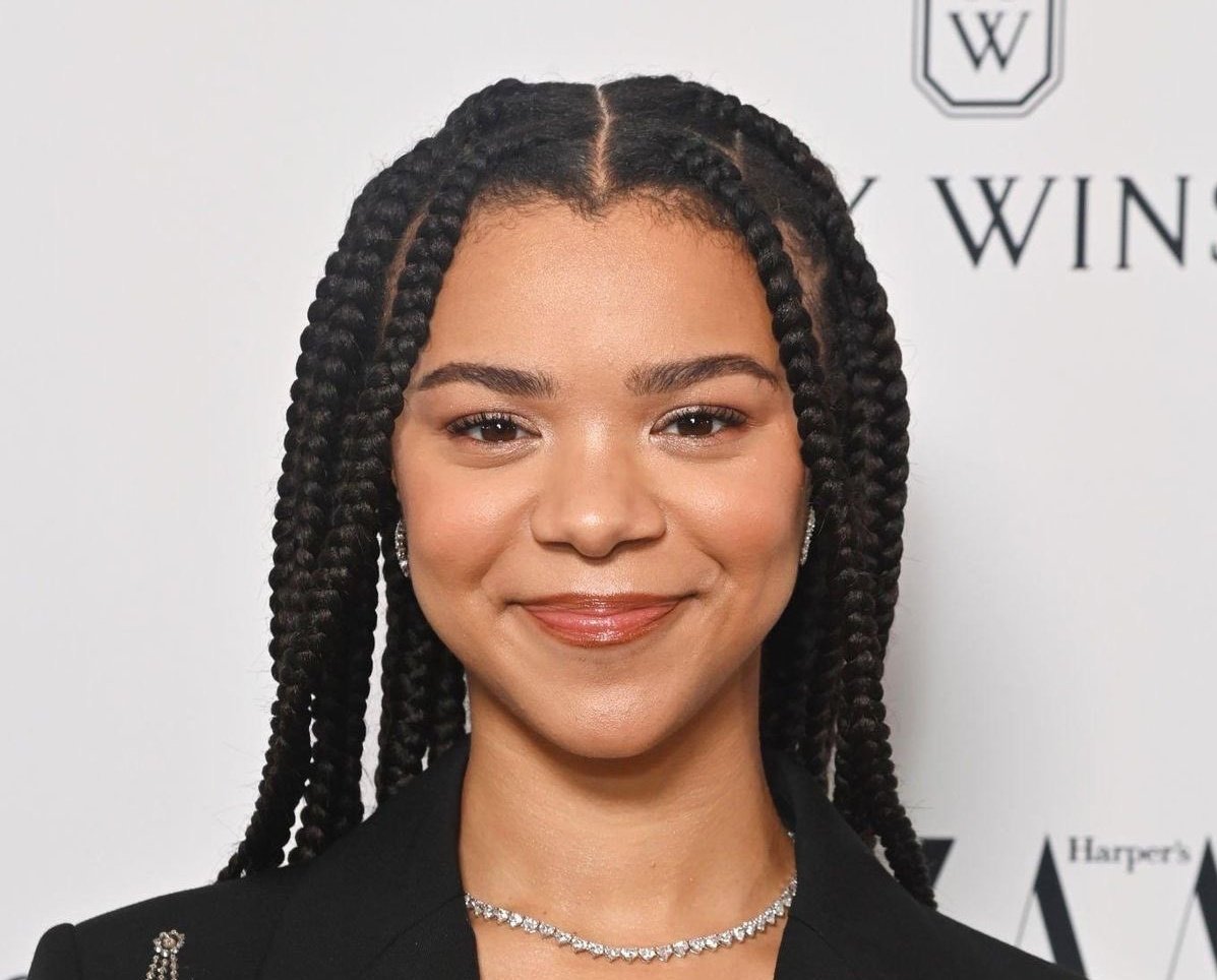 Eli_books_king's tweet image. CIERREN EL ESTADIOOO!

Nueva ADAPTACIÓN LITERARIA y será protagonizada por INDIA AMARTEIFIO Y DAMIAN HARDUNG!!

Es un FRIENDS TO LOVERS y ambos narran en el libro.
Además, ella ya protagonizó QUEEN CHARLOTTE y él MAXTON HALL (SAVE ME)

LAS LECTORAS NO DEJAMOS DE GANAR✨️✨️