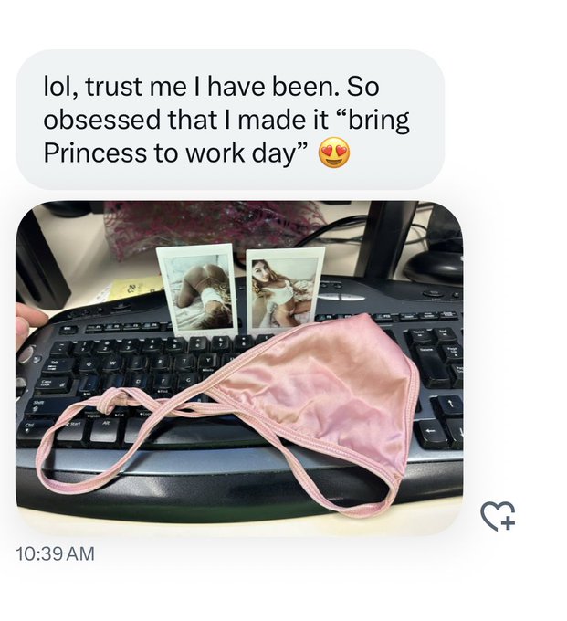My pathetic little simp is sniffing my panties at work!! Im so distracting 😏 https://t.co/gQLHBEvkrI<a href="/tag/findom"class="tags"><span>#findom</span></a>