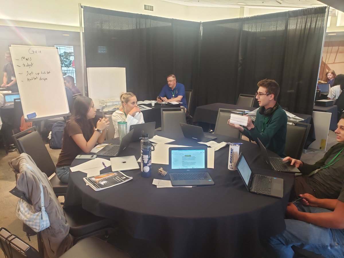 Team Little Green Martians tweet media