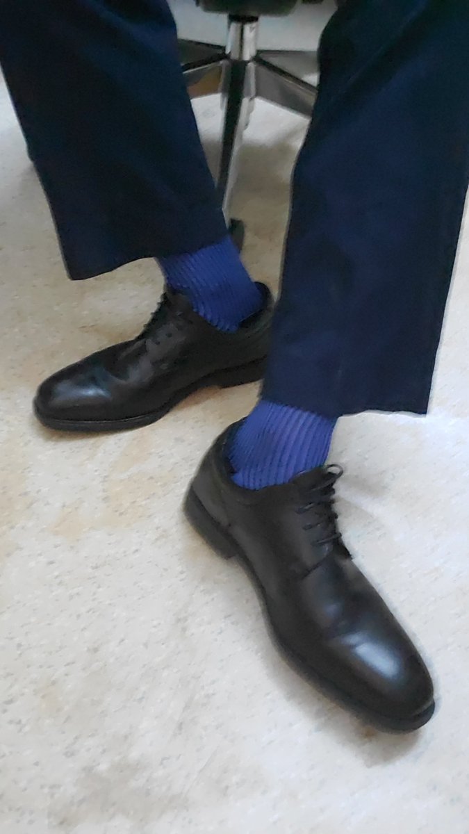 戀上襪的人 (@kwong_mic) on Twitter photo 