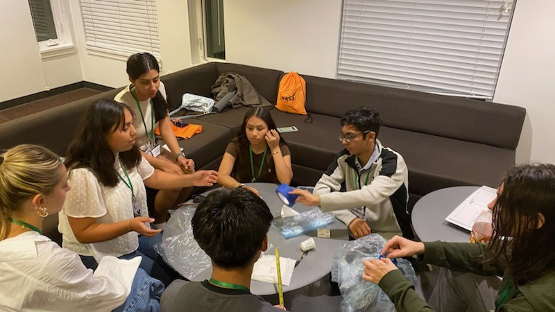 Team Little Green Martians tweet media