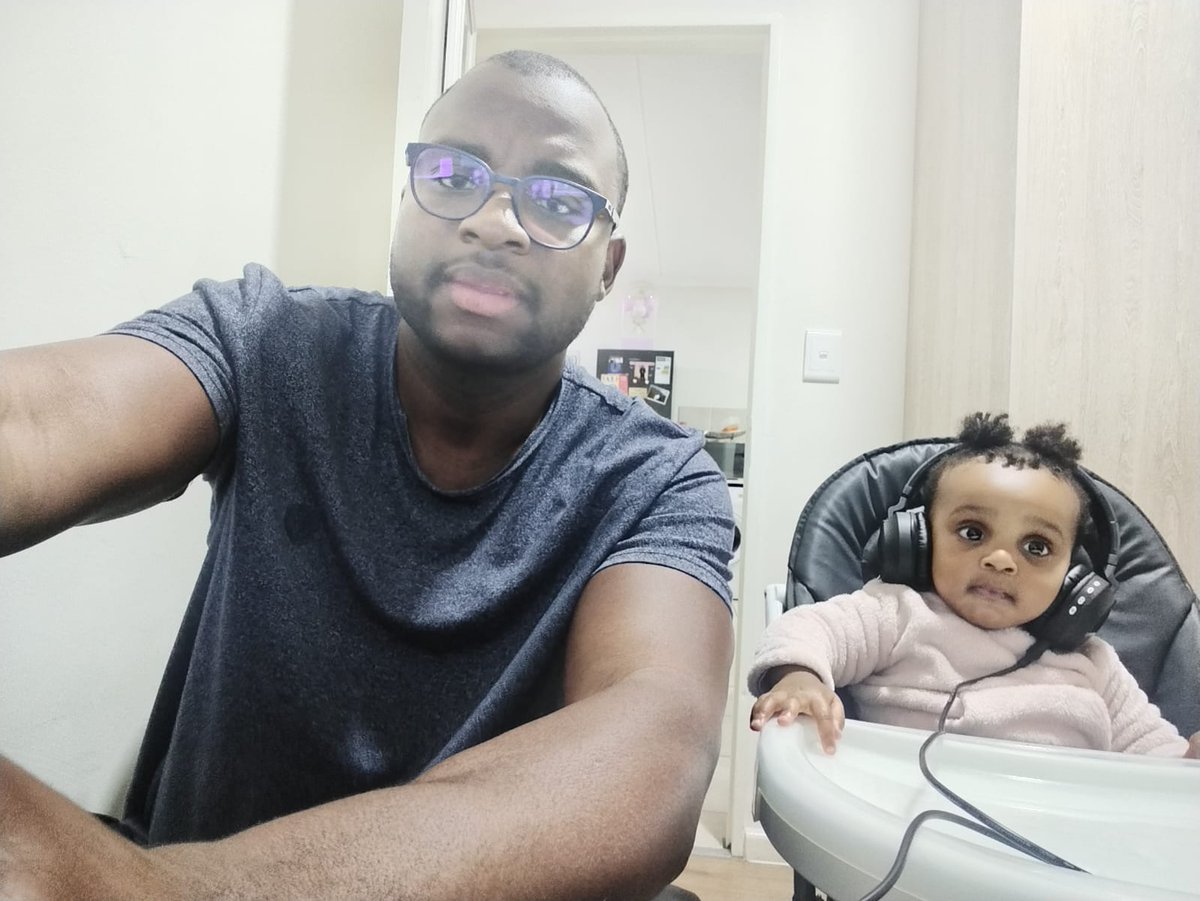 abubam_exec's tweet image. Balancing work and family life can be challenging, but moments like these make it all worthwhile. 💻👶 #WorkFromHome #Parenting #TechDad #FutureCoder