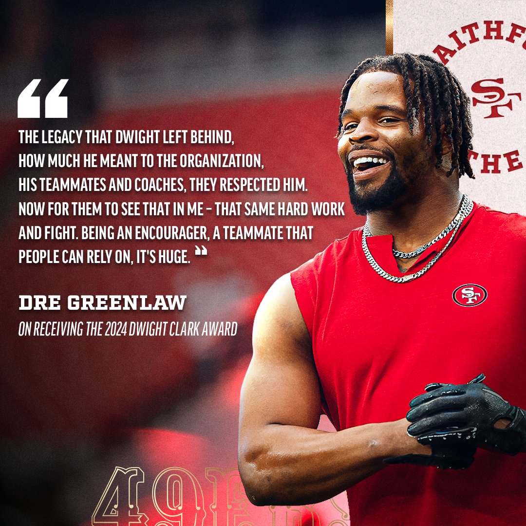 49ers's tweet photo. Exemplifying Dwight's spirit of teamwork and camaraderie ❤️ #87Day https://t.co/BfFay40XsT