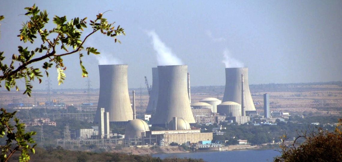 EnergyNewsPro's tweet photo. L'Inde amorce une nouvelle phase de son programme nucléaire avec la mise en service imminente de #RAPP7 et des objectifs ambitieux d'ici 2032.
L’article Le #Rajasthan Accélère son Développement Nucléaire est apparu en premier sur energynews. https://t.co/l9try8YNog https://t.co/vK2FsMVBlh