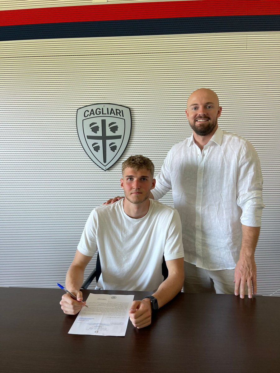 Henrijs Auseklis has signed a 3-year professional contract with Italian Serie A club, Cagliari Calcio! 

The youth national team goalkeeper of Latvia and former JDFS Alberts player was called up to the first team at the start of the preseason 2024/2025.