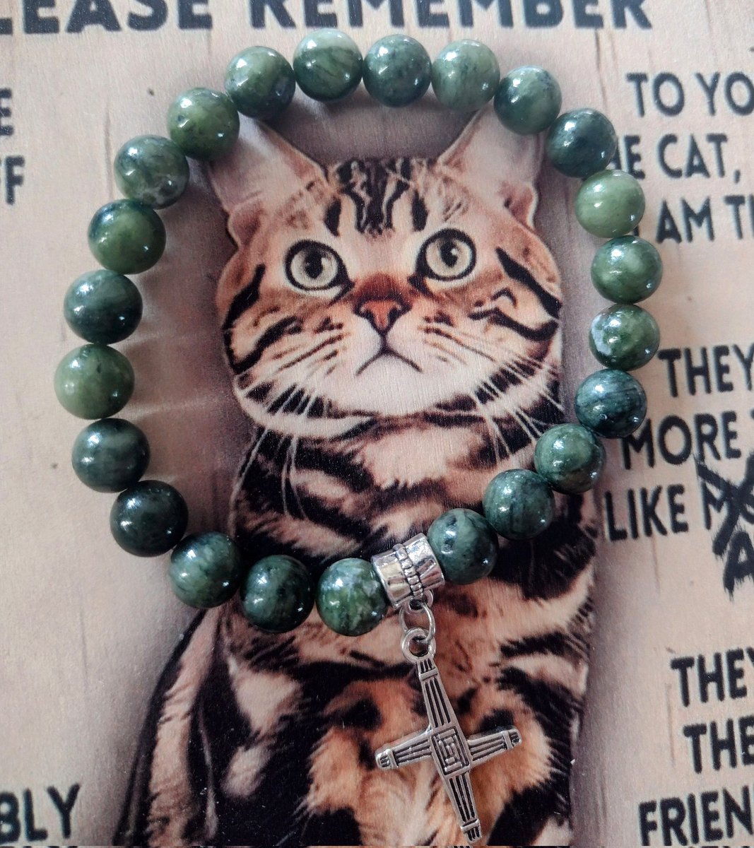 ShorelineStudi3's tweet photo. Irish Connemara Marble bracelet with St Brigits cross charm
https://t.co/dwuVshG3eh
#Irish #CelticJewellery #Ireland #Stbrigit #IrishGifts #Shopsmall #Mhhsbd #CraftBizParty https://t.co/NCn62zBnsh
