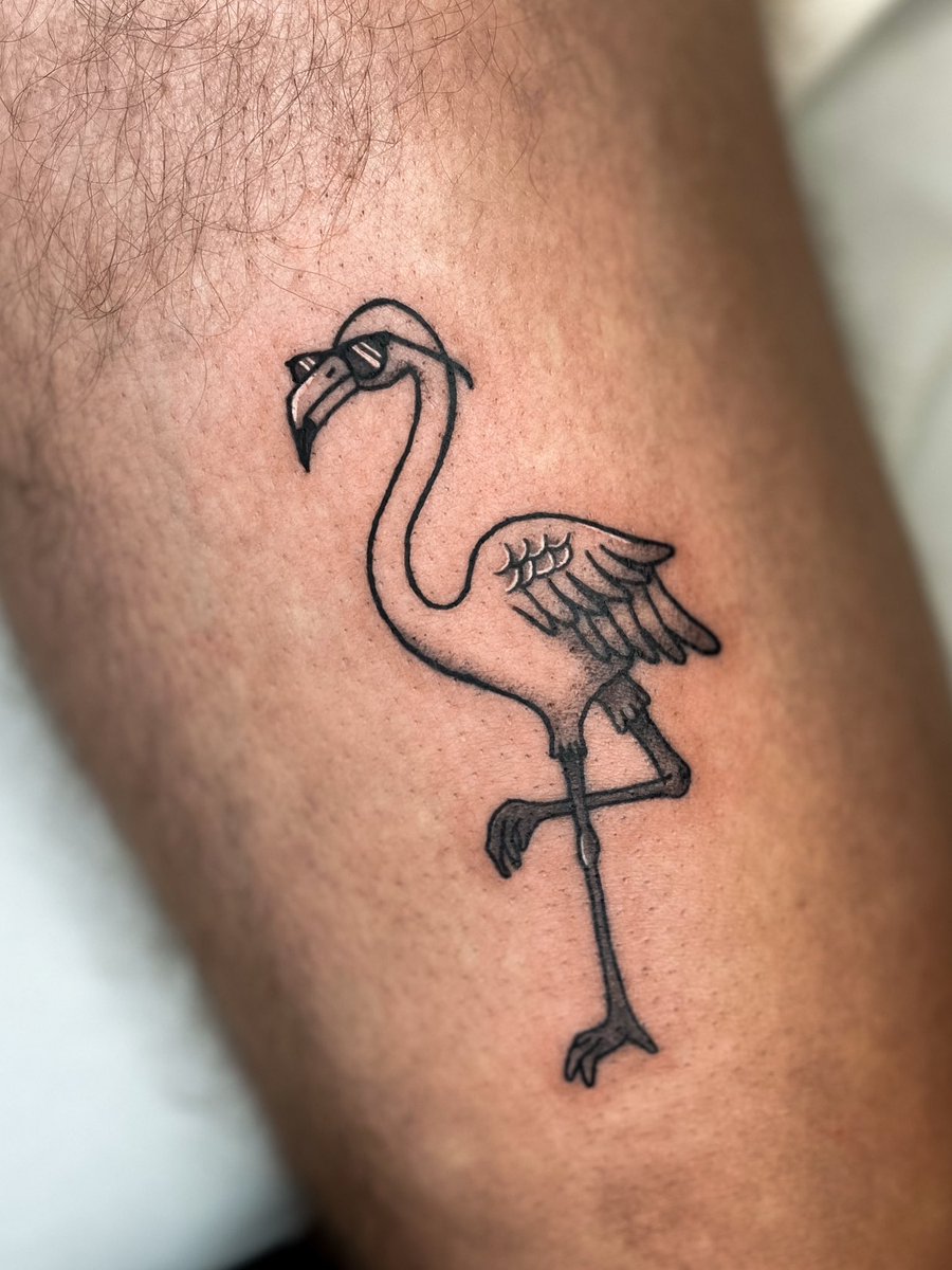 Zo fijn dat ik progress blijf zien ook al heb ik juli niet getatoeëerd. 🦩 flamingo voor Michael. ✨