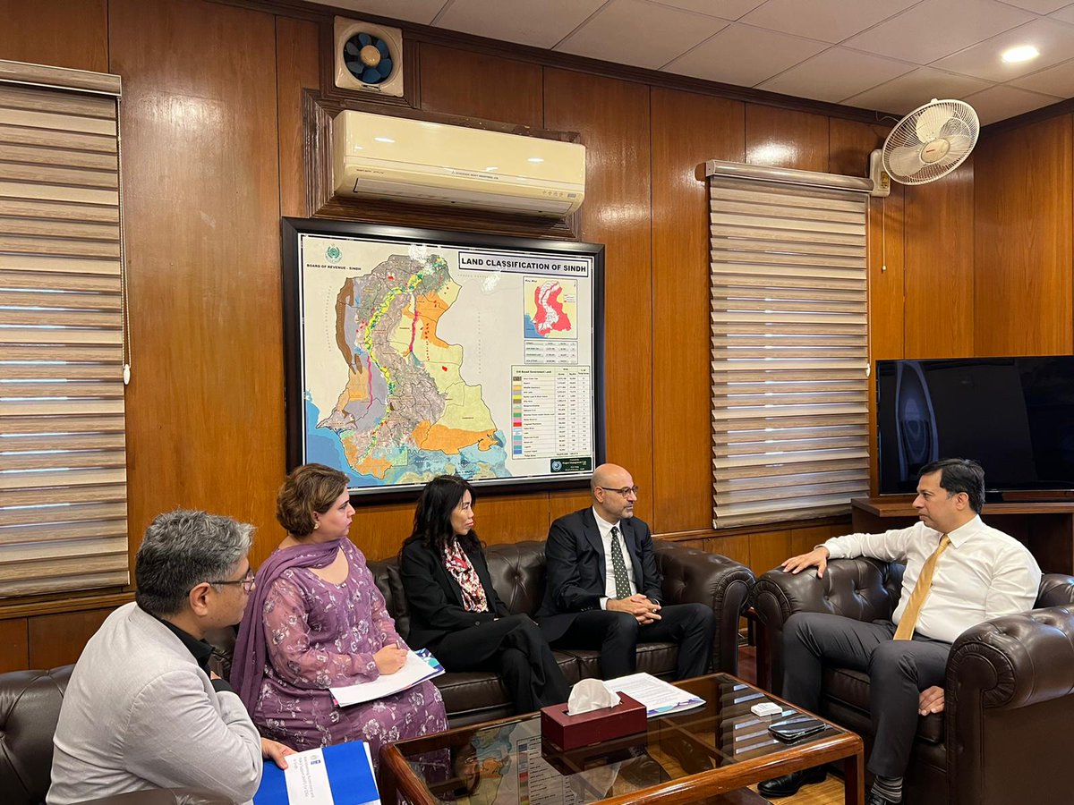UNDP Pakistan (@undp_pakistan) on Twitter photo #UNDPinPakistan RR <a href="/samuelrizk/">Sam Rizk</a> and team met w/ <a href="/PlanningGovt/">Planning & Development Department Govt. of Sindh</a> & <a href="/SindhGovt1/">Government of Sindh</a> Chairman <a href="/NajamAliShah/">Najam ali shah</a> to discuss progress on SDG Plus for Sindh. The discussion focused on deepening the partnership around post-floods climate resilience, SDG Investments and Climate Financing #UNDPinPakistan RR <a href="/samuelrizk/">Sam Rizk</a> and team met w/ <a href="/PlanningGovt/">Planning & Development Department Govt. of Sindh</a> & <a href="/SindhGovt1/">Government of Sindh</a> Chairman <a href="/NajamAliShah/">Najam ali shah</a> to discuss progress on SDG Plus for Sindh. The discussion focused on deepening the partnership around post-floods climate resilience, SDG Investments and Climate Financing