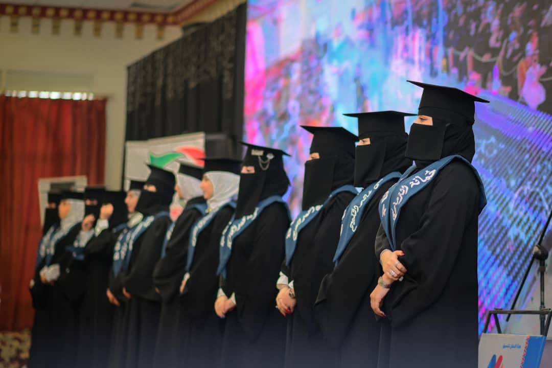 Eiuniversity's tweet photo. حفل فني طلابي لتوديع الدفعة السابعة من قسم إدارة الأعمال الدولية "إنجليزي” للعام الجامعي 1445ه‍ https://t.co/ClIjoPH6CI