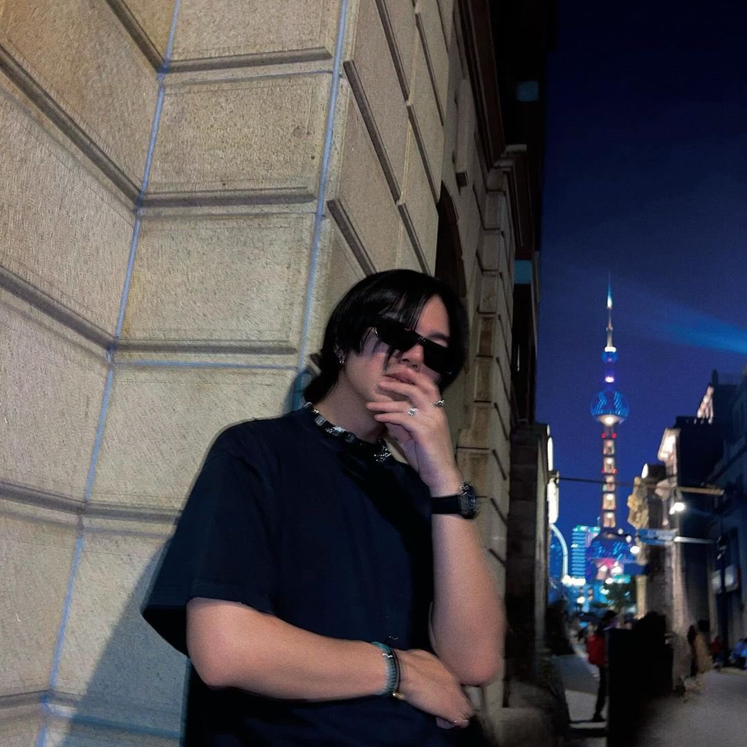 IG updated [07082024] Shanghai ✨🫶🏻🌌 (1) 

#BuildJakapan <a href="/JakeB4rever/">BIU.</a> 
#Beyourluve