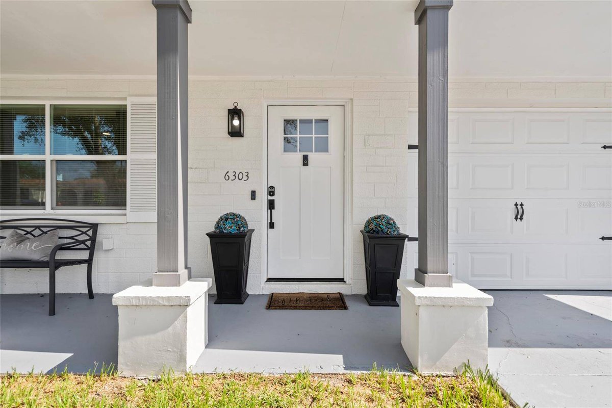 vlegrow1's tweet photo. 6303 FLAG DR, New Port Richey, FL 34653 just hit the market!
Take a look at this awesome space: https://t.co/CYzXkIzcYL https://t.co/x4Sr02Uy0E