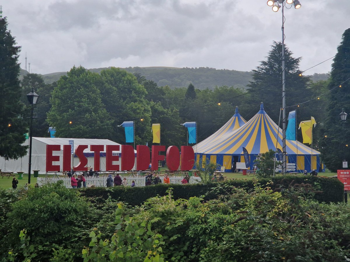 Claire Thirlwall (@thirlwallassoc) on Twitter photo Fantastic day at #steddfod24 Thanks to <a href="/georgeherd/">George Herd</a> for a wonderful tour. So great to see the Ynysangharad park used as a stunning venue Fantastic day at #steddfod24 Thanks to <a href="/georgeherd/">George Herd</a> for a wonderful tour. So great to see the Ynysangharad park used as a stunning venue