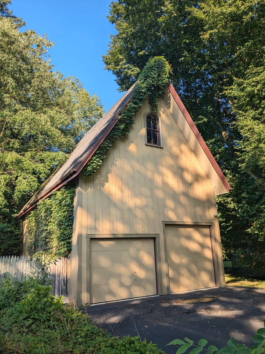 mikemikemac's tweet image. A favorite of mine, the tall boy.  #barns #barnfluencer