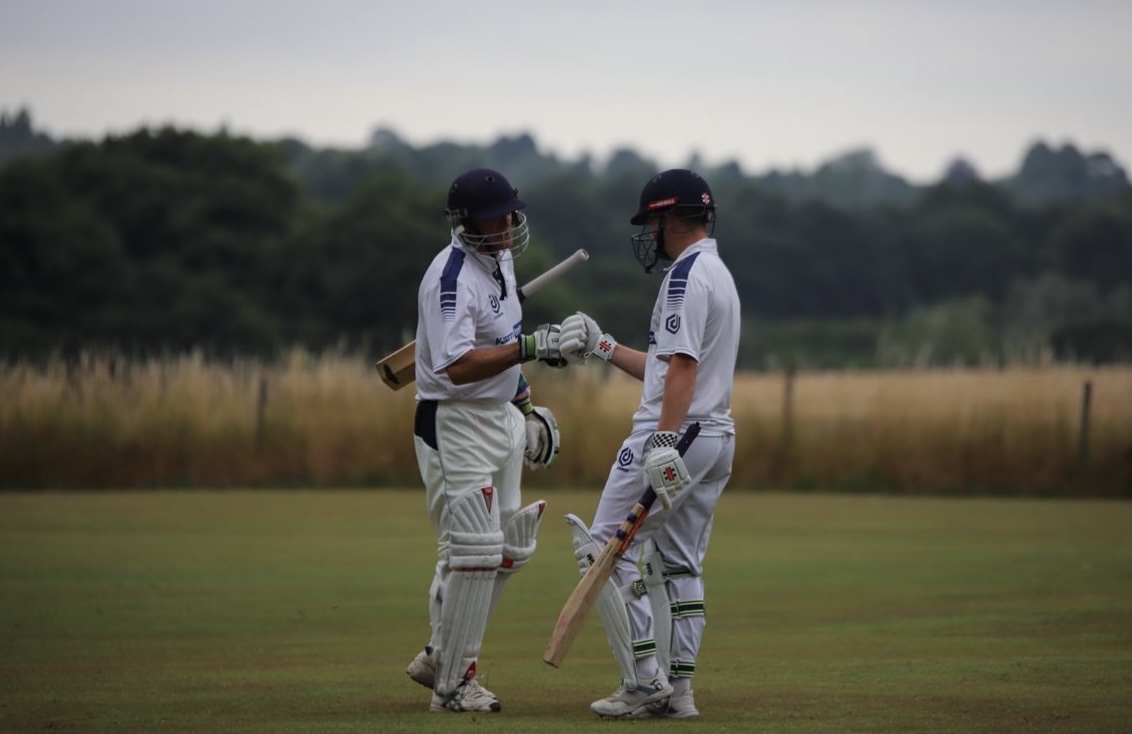 Step onto the field like a champion with Dunamis cricket wear, where superior comfort meets top-tier performance.

dunamis-sports.com⁠

📸 @cjpt_photography
⁠
#dunamissportswear #cricketwear #teamcricket #cricketclothing #bespoketeamwear #cricketclothesuk