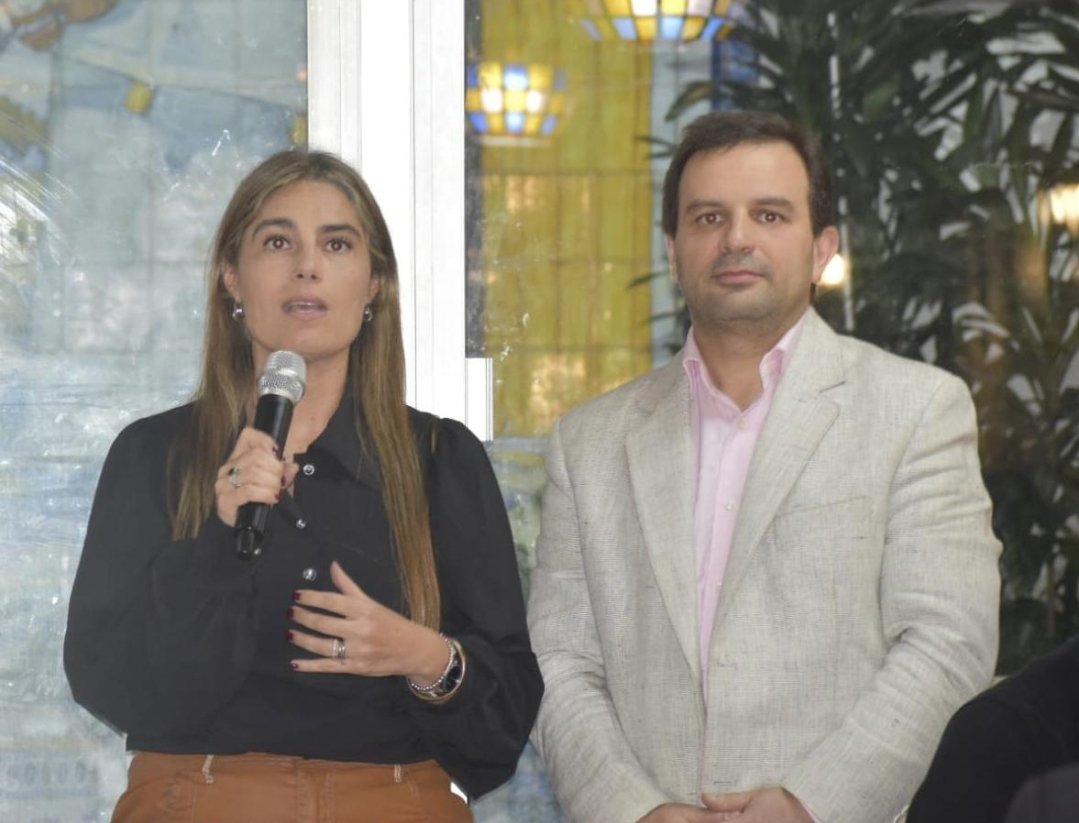 RodrigoPerna3's tweet photo. Gran lanzamiento de la lista 4 con @DrDanielSalinas a la Presidencia y gran equipo con TRAYECTORIA DE VERDAD, reconocida por el demos y demostrada. La única agrupación que bajó la cuota del CMU, con  propuestas claras y poniendo al Médico en el eje de las mismas. 
@AmorinDr 👇👇 https://t.co/uZVPfU8G3B