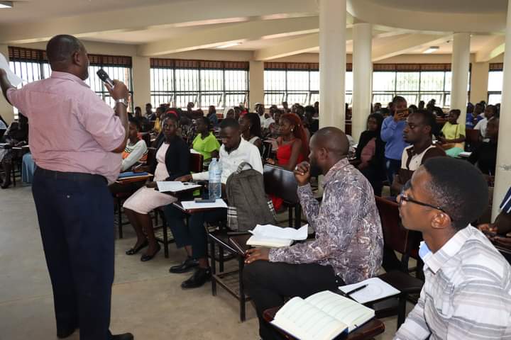 OfficialMubs's tweet photo. Day 3 of the orientation:
Students meet their faculty deans, heads of departments, and faculty staff.
@MUBSMbarara
@MUBSJinja
@MUBSAruaCampus https://t.co/cK8x3jZ5vz