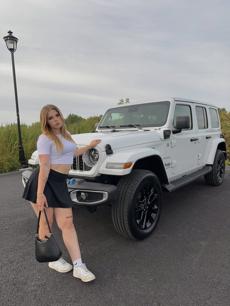 cocottee_ tweet media