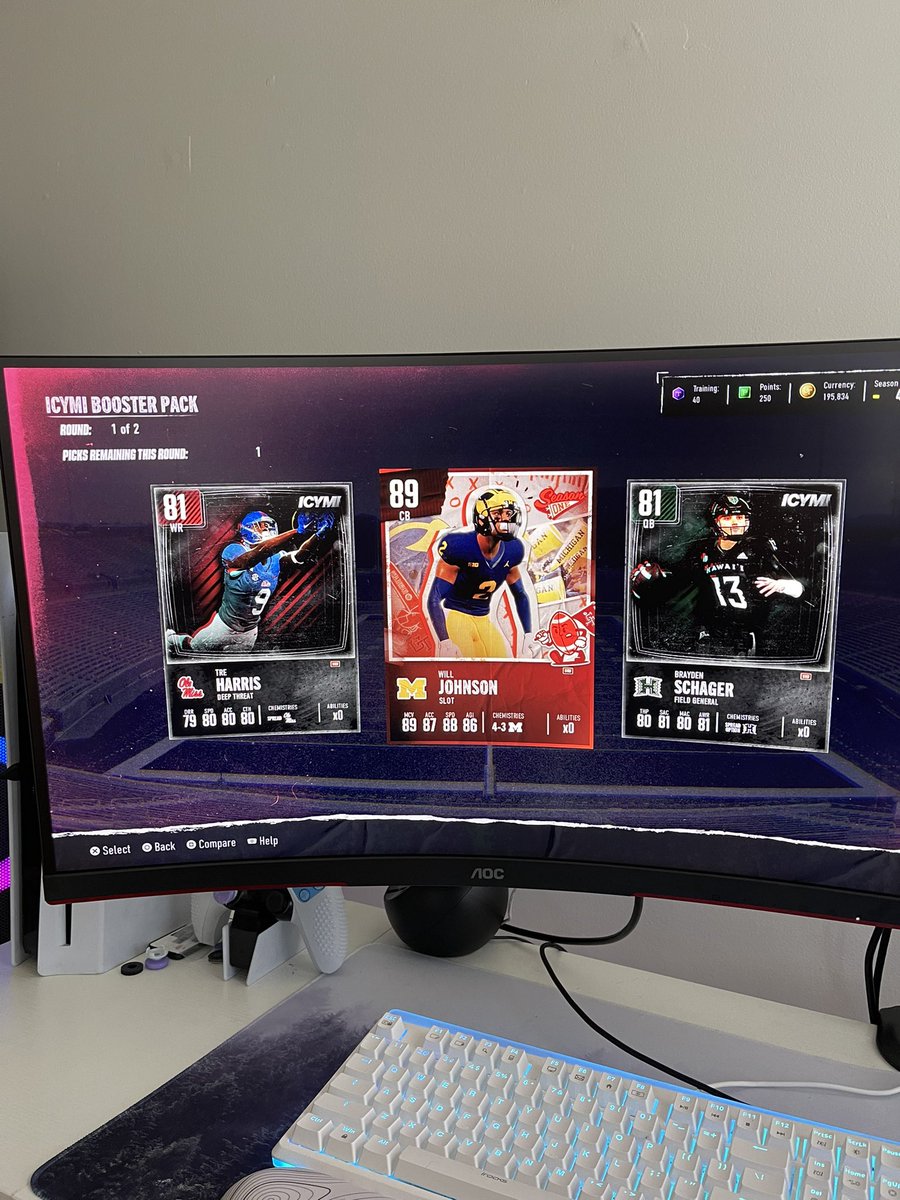 meech_6's tweet photo. @Zirksee pulled will Johnson out of the legends bundle 4 days ago. Then pulled this in my BND booster pack https://t.co/jBoIkEh3VF