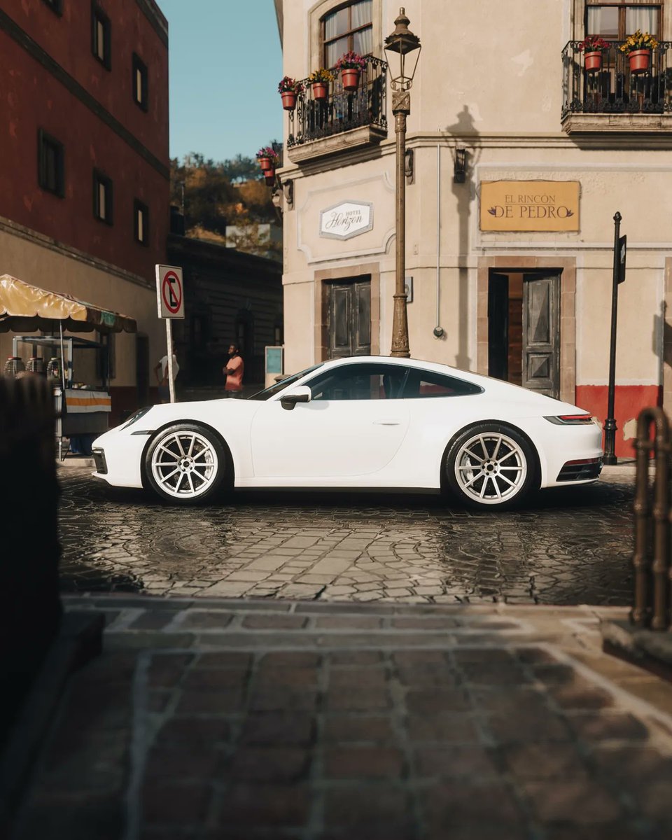 KNZauto's tweet photo. @Porsche 911 Carrera S. 

@ForzaHorizon 5 - Xbox Series X. 
Edited in Lightroom Mobile. 

#VirtualPhotograhy #Cars #ForzaShare #Porsche #TeamVP #VPunity #societyofvirtualphotographers #photography https://t.co/KDGVgPpcuD