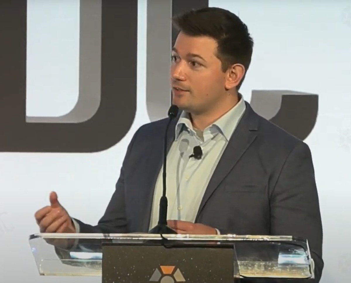 VardaSpace's tweet image. Commercial partners want high cadence access to microgravity. We&apos;re utilizing autonomous, free-flying platforms — opening access to LEO like never before. Watch CSO @adrian_radocea explain in his plenary talk at #ISSRDC @ISS_CASIS  youtu.be/HGvlbouFwHI?si…