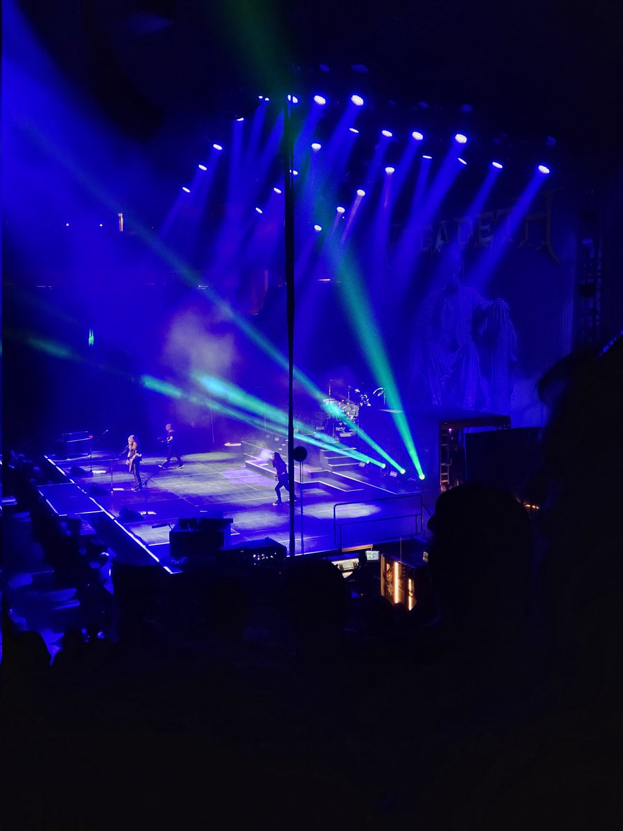 helm969's tweet image. Last night was epic.  Went to See Megadeth, Mudvayne and All That Remains.  Hands down best concert I have been to!