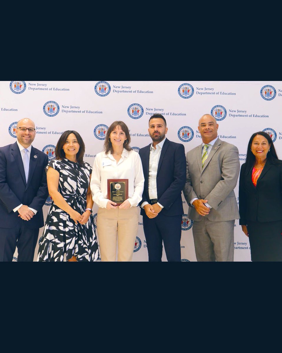 msjohnsonctoy25's tweet photo. I am so honored to be the 2024-2025 Middlesex County Teacher of the Year, and could not be more excited to represent Carteret, Middlesex County, and the State of New Jersey in the field of education.
#njctoy25 #countyteachersoftheyear #risingramblers #ramblersrise #njteachers https://t.co/azASemlsAm