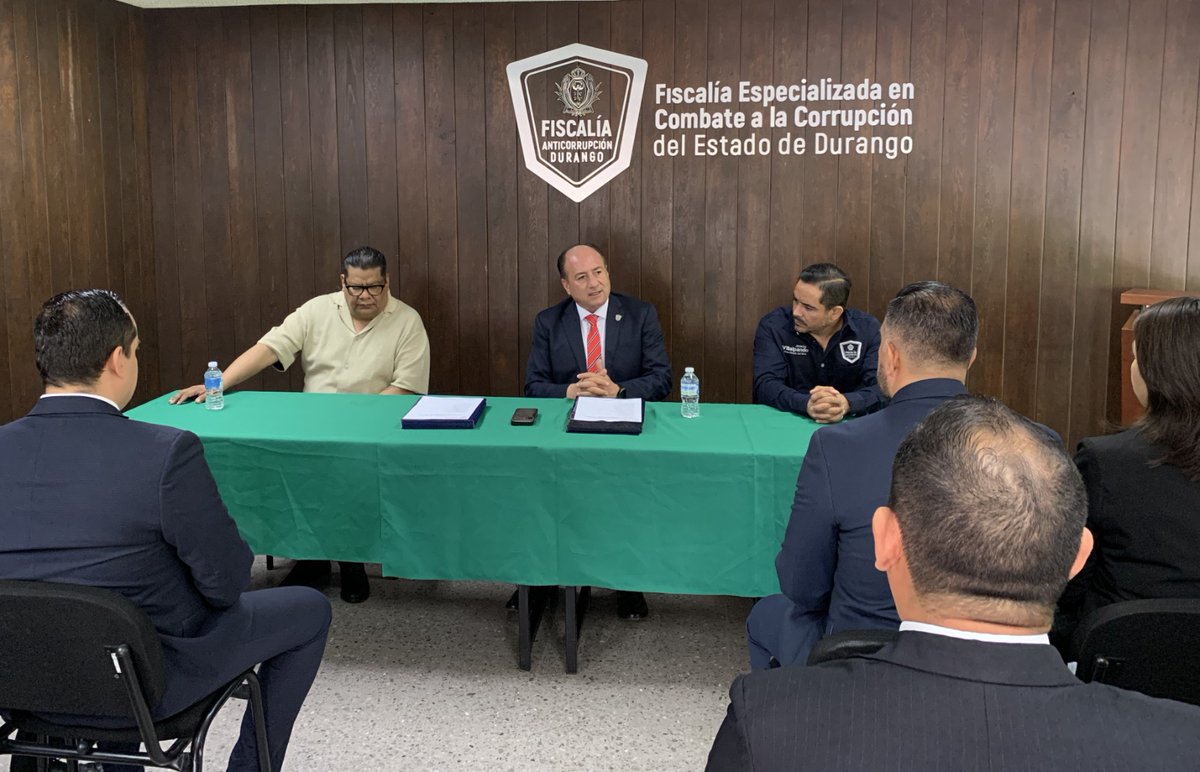 YancuicAgencia's tweet image. #DURANGO | PERSONAL DE #FECCED FORTALECE CAPACIDADES CON CURSOS DE FORMACIÓN yancuic.com/2024/08/07/per…