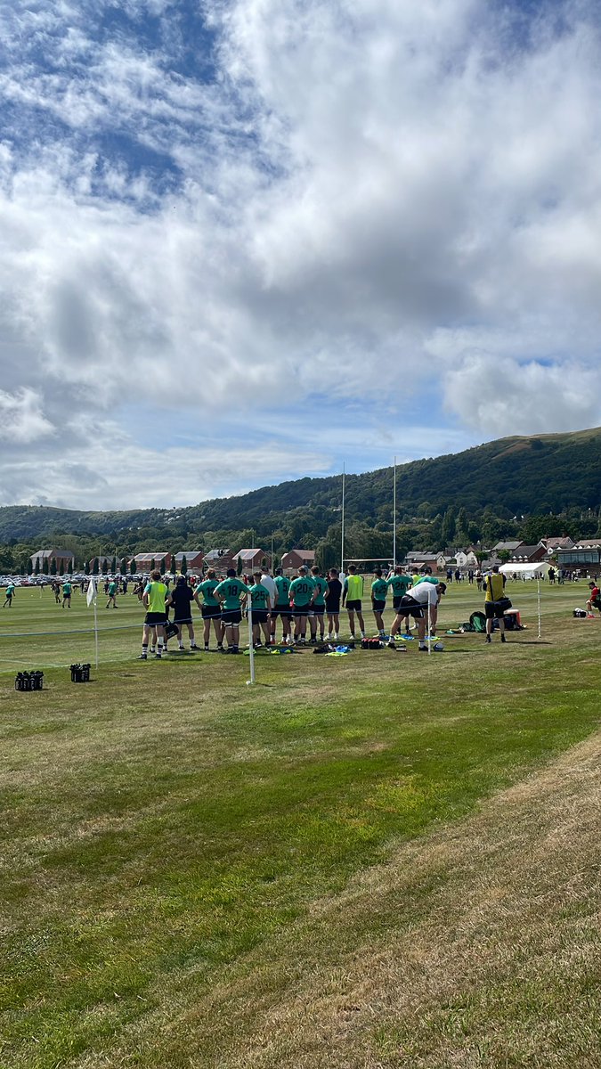 England Rugby Match Officials (@rfu_refs) on Twitter photo Whatโs got hills and loads of rugby? ๐ป๐
Malvern Festival of course! Day 1๏ธโฃ done and dusted
Thanks to Zac (<a href="/HantsRefs/">Hampshire Rugby Refs</a>) and Ben (<a href="/dandwrefs/">Dorset & Wilts Refs</a>/<a href="/glos_rugby_refs/">Gloucester & District Referees Society</a> ) for todayโs efforts.
Emily (<a href="/SRUSR/">Staffs Rugby Refs</a> /GLAD), Tom (<a href="/SYorksRefs/">South Yorks Referees</a>) and Ewan (Staffs) are back in action tomorrow ๐น Whatโs got hills and loads of rugby? ๐ป๐
Malvern Festival of course! Day 1๏ธโฃ done and dusted
Thanks to Zac (<a href="/HantsRefs/">Hampshire Rugby Refs</a>) and Ben (<a href="/dandwrefs/">Dorset & Wilts Refs</a>/<a href="/glos_rugby_refs/">Gloucester & District Referees Society</a> ) for todayโs efforts.
Emily (<a href="/SRUSR/">Staffs Rugby Refs</a> /GLAD), Tom (<a href="/SYorksRefs/">South Yorks Referees</a>) and Ewan (Staffs) are back in action tomorrow ๐น