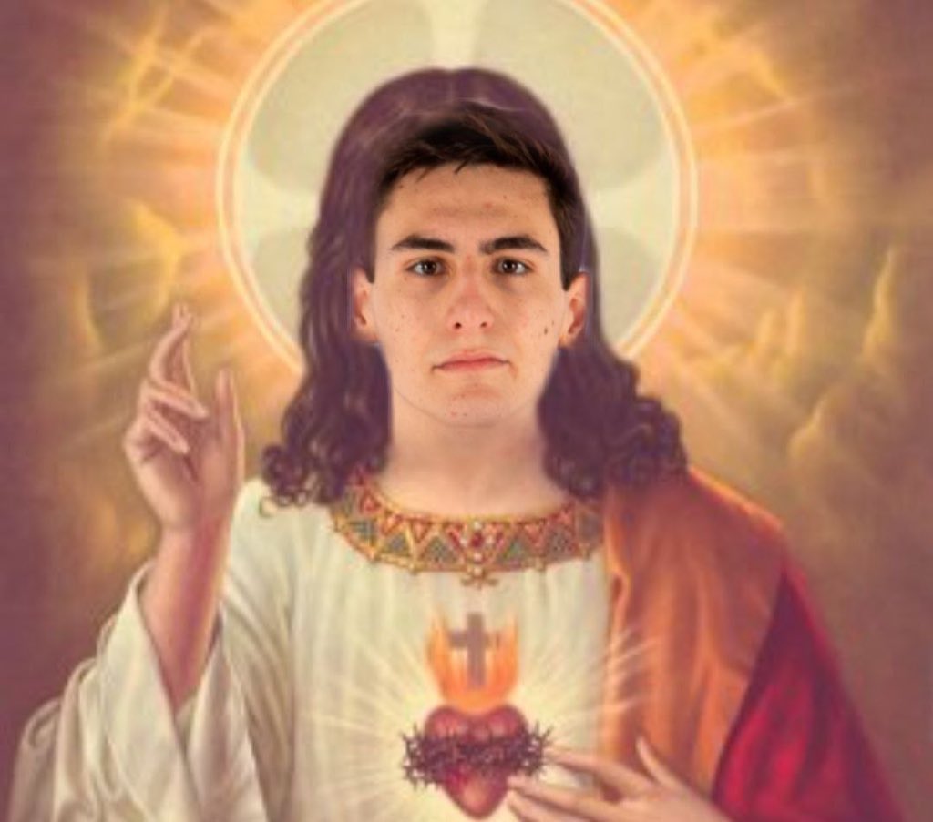 Nuvolaviola__ tweet media