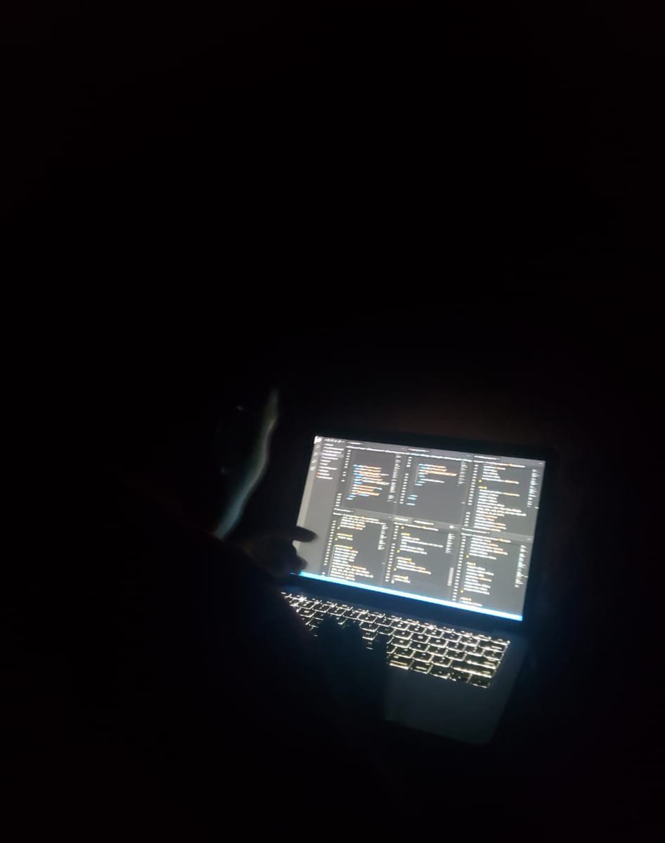 What is stopping you from coding in the dark 😏 #100daysofcoding