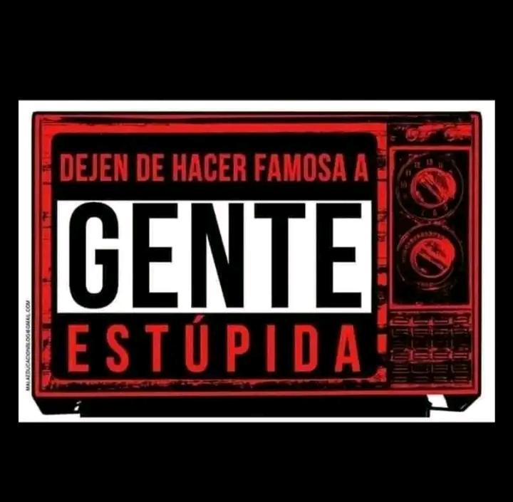 nairobisv's tweet photo. @napoleonbravo Sera q las actas le estan alborotando el asterisco * a todas las locas xq estan escribiendo puras estupideces https://t.co/aJyzbouhld