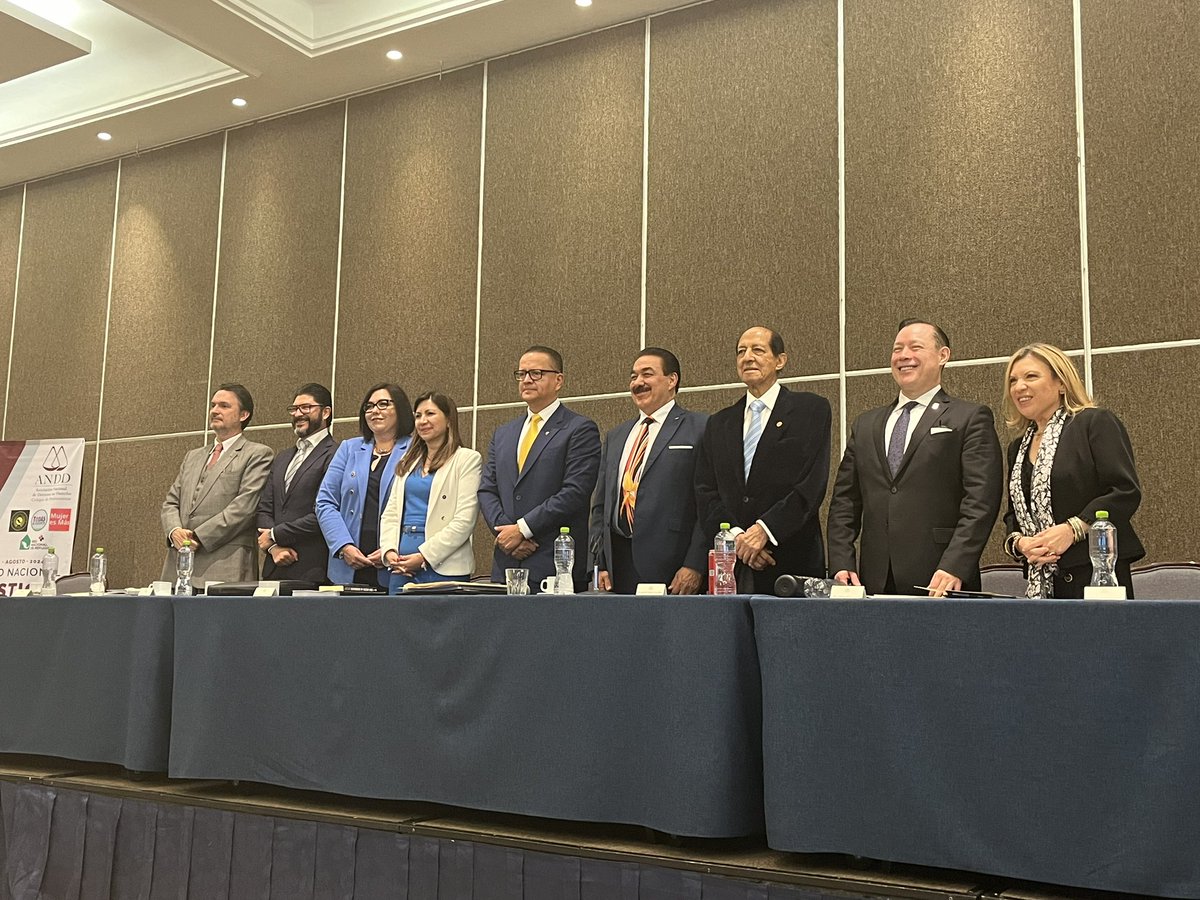 𝗬𝗻𝗱𝗶𝗿𝗮 𝗦𝗮𝗻𝗱𝗼𝘃𝗮𝗹 ♀ tweet media