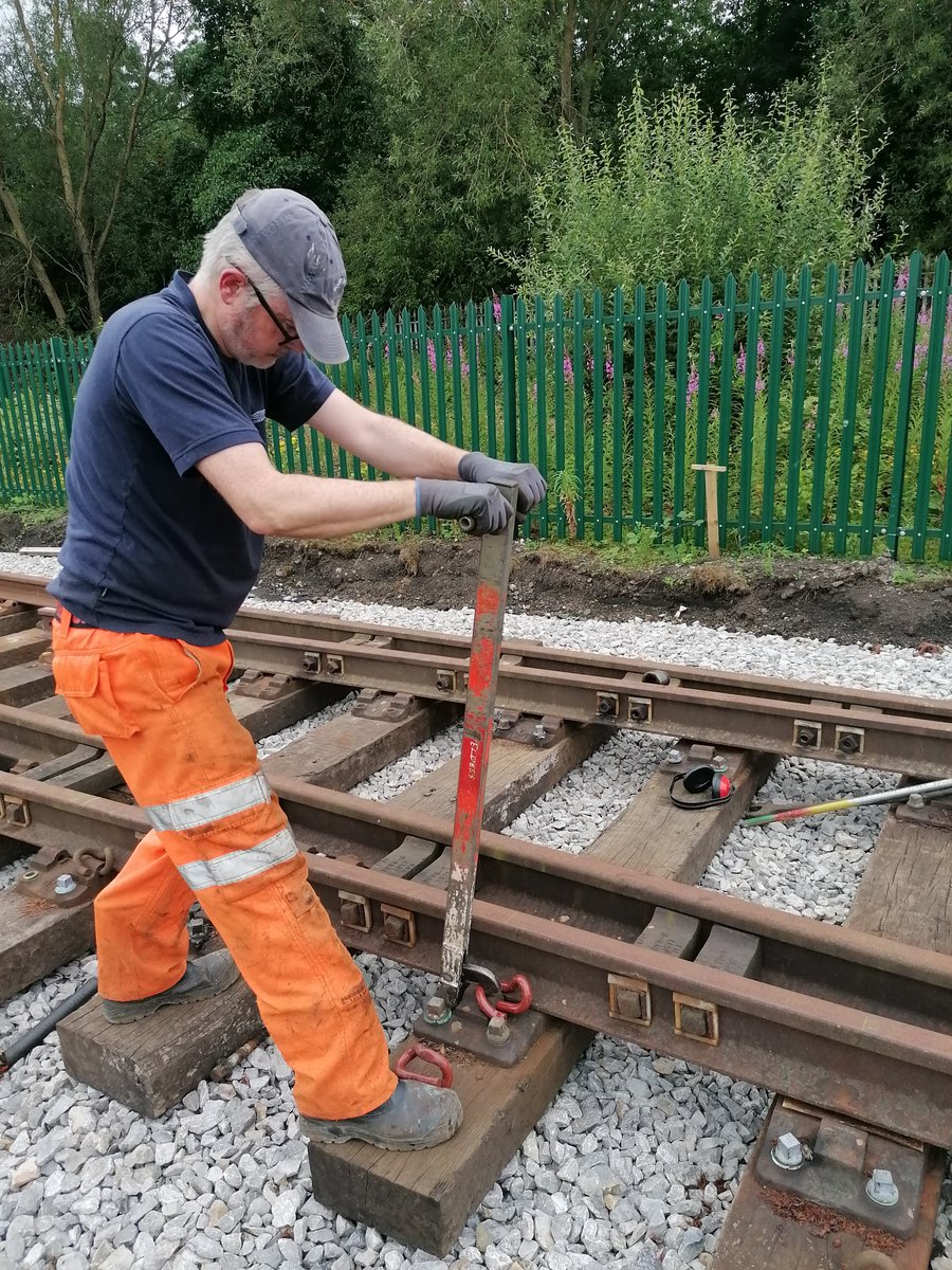 At just £22.50 a ton, buy us some ballast to get the job done!

Progress is being made on site each week thanks to the efforts of our dedicated volunteers. Help us realise the potential of our new Works by sponsoring a ton of ballast.
Make your donation at ow.ly/sx7X50STeJR
