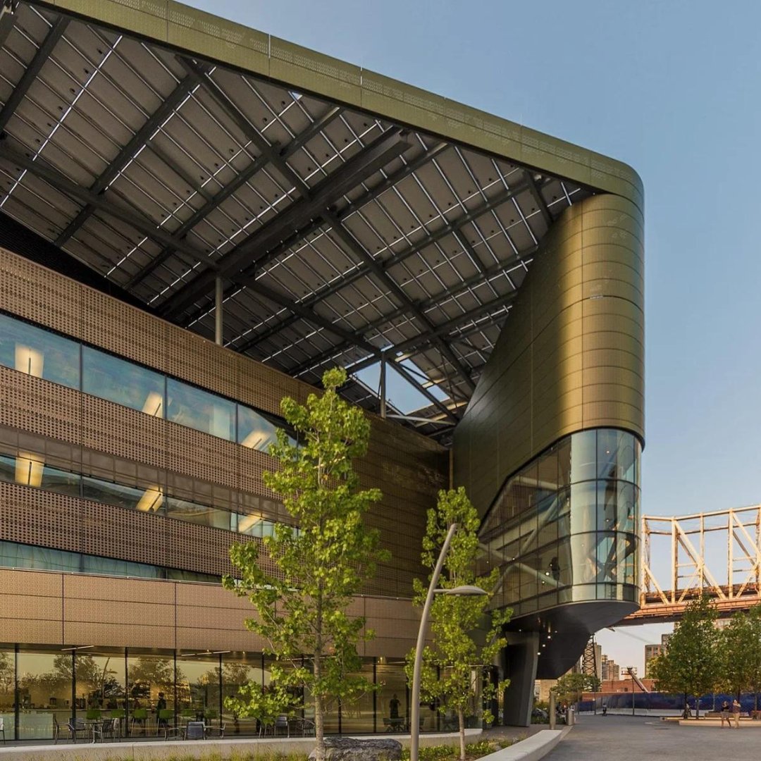 azahner's tweet photo. The Bloomberg Center at Cornell Tech in New York City showcases sustainable design, innovation, and Zahner's cutting-edge technology. Designed by Morphosis Architects, the building features a louver-perforated skin. 

#bloombergcenter #cornelltech #nyc #louver #nycarchitecture https://t.co/F6ZOAuAlNp