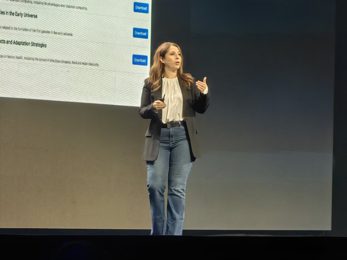 Astrid Espinosa, Solutions architecture manager de <a href="/awscloud/">Amazon Web Services</a> México nos comparte cómo Amazon Q Developer integra #IAGenerativa para simplifica el desarrollo de aplicaciones. 

#AWSSummit  <a href="/AWSLatam/">AWS LATAM</a> #developer #desarrollo #innovación