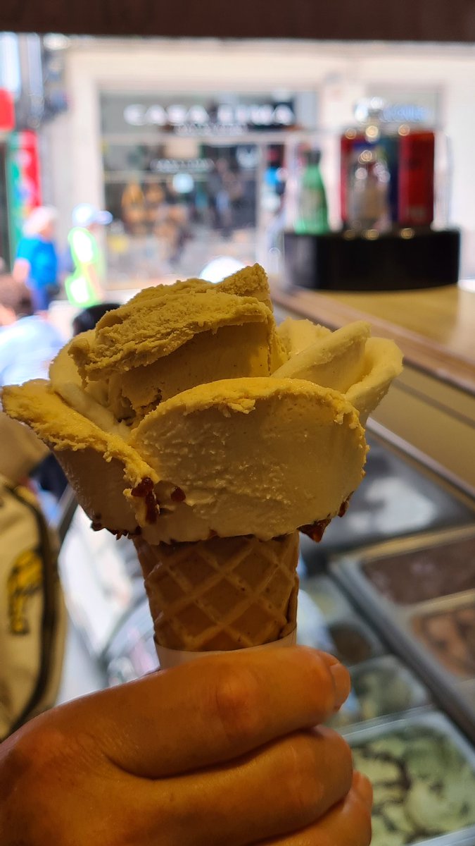 fnks35's tweet image. De fotochallenge #beau_gustus van @dthta57 heeft op dag 7 het thema #ijs